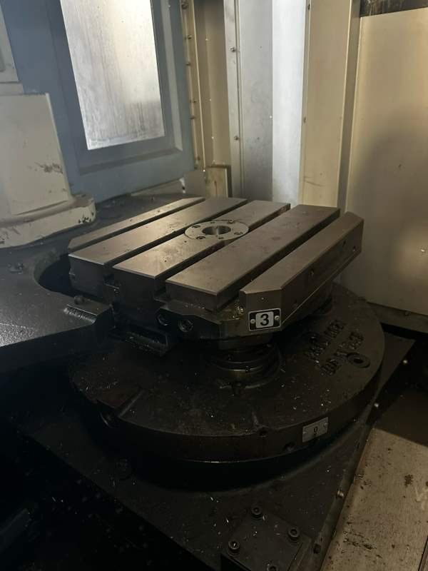 原装斗山400卧加。hsk63刀柄14000转，千分度支持四轴.