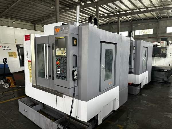 同款两台皖南540加工中心40主轴