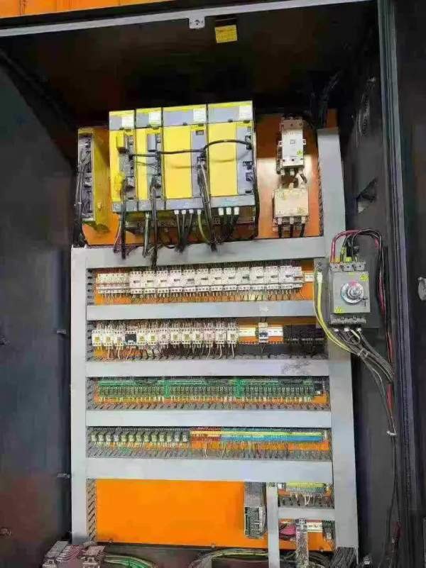 同款2台斗山630卧式加工中心工作台630X630、行程1000X.