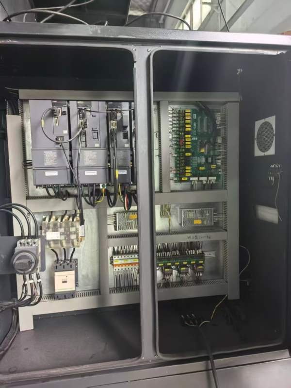 江苏雅力士2518龙门加工中心两线一硬重型光机三菱M80A.