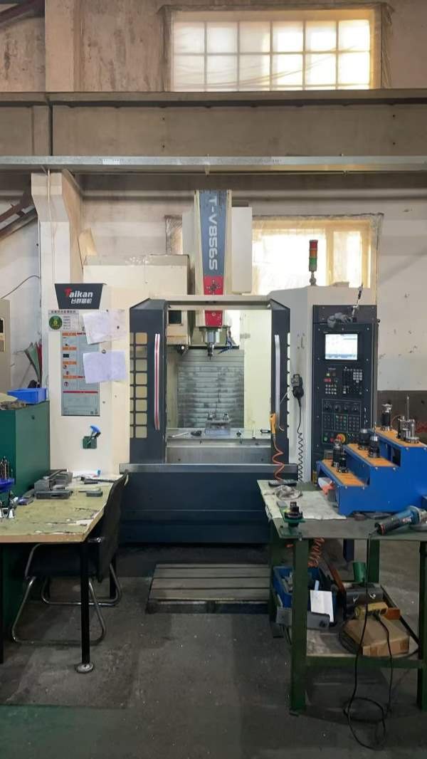 精品台群856S在位出售，三菱M80，三轴线轨，45滚柱，B.