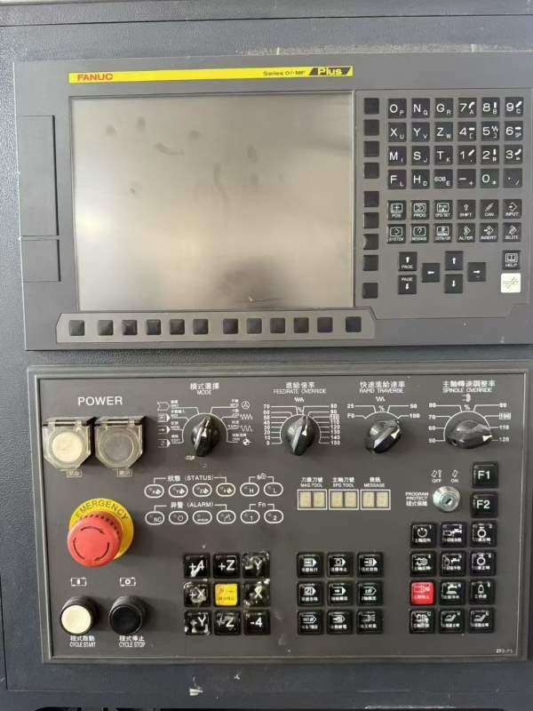 台功855数控铣床，价格便宜，发那科MFplus系统，主轴.