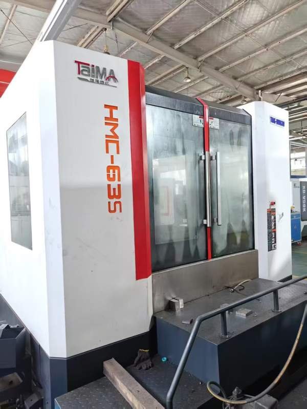 台马630卧式加工中心，三菱M80系统，BT50主轴，30把刀.