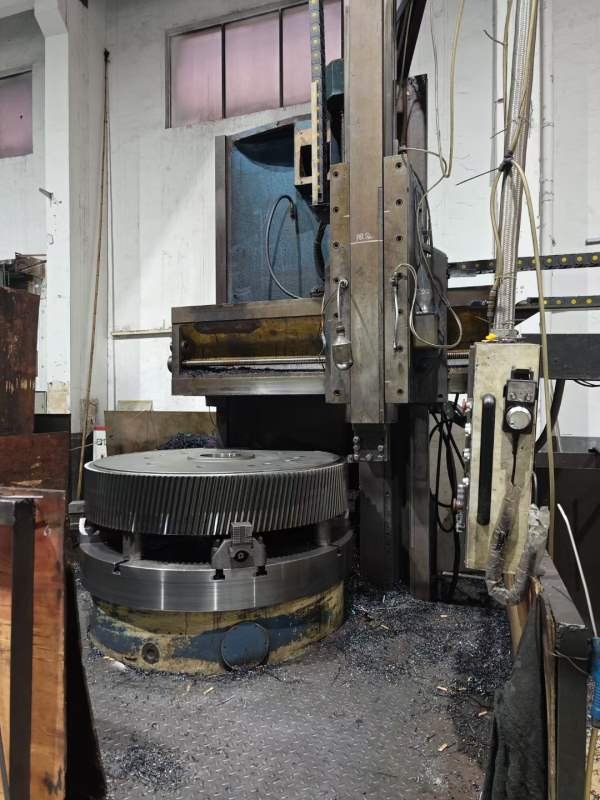 2018年大连昌盛CK5116数控立车，加工直径1.6米，加工.