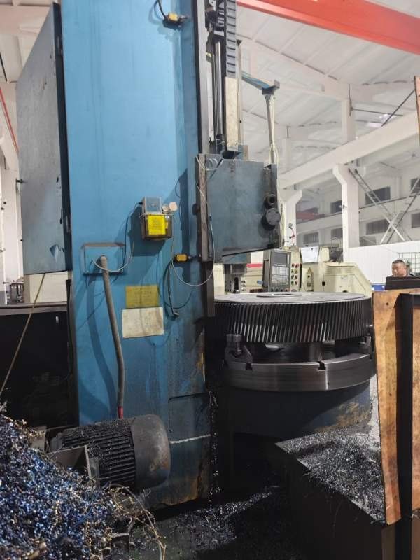 2018年大连昌盛CK5116数控立车，加工直径1.6米，加工.