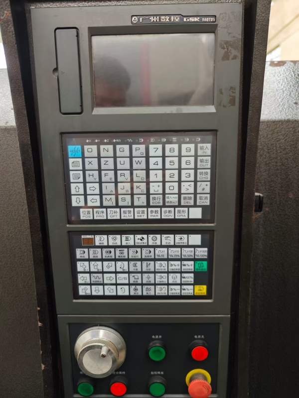 金宇61636米数控车普利森61100数控车，61125普车