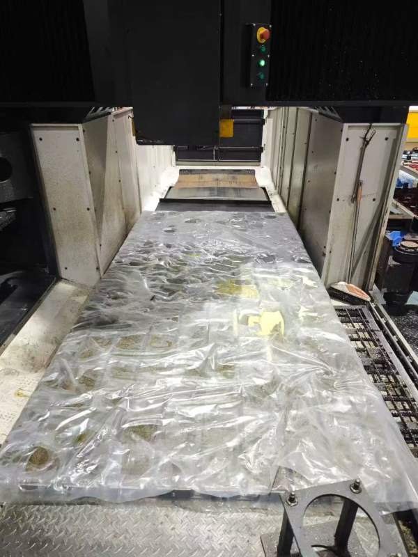 在位出售安徽新诺3015数控龙门、两线一硬、BT50主轴齿.