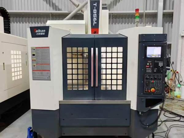 同款两台2024年台群T-856L重型加工中心，两线一硬床身.