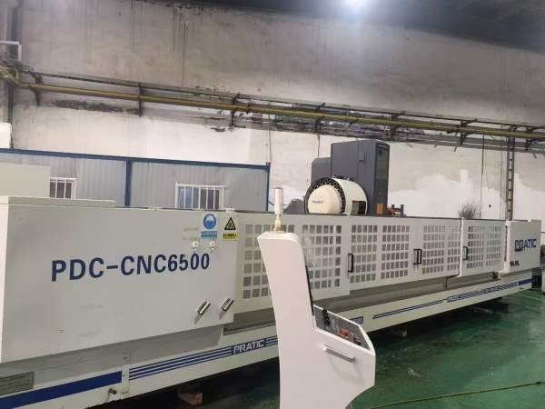 刚刚收到普拉迪6500型材加工中心，40主轴12000转，铸.