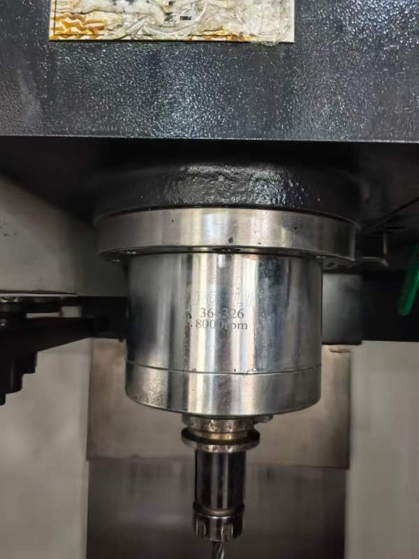 海天精工 VMC-1000ll，海天1060加工中心发那科0i-MFpl.