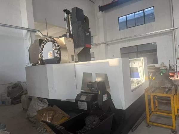 台群1220龙门加工中心三轴滚柱线轨发那科0i-MFplus系.