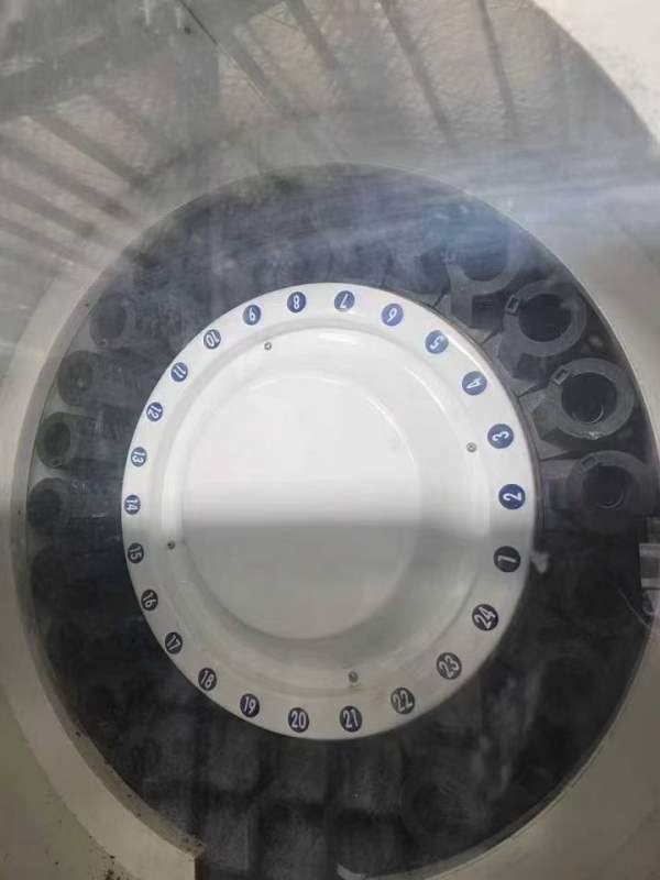 杭州友佳40A加工中心，带255液压四轴，三轴行程：1020.