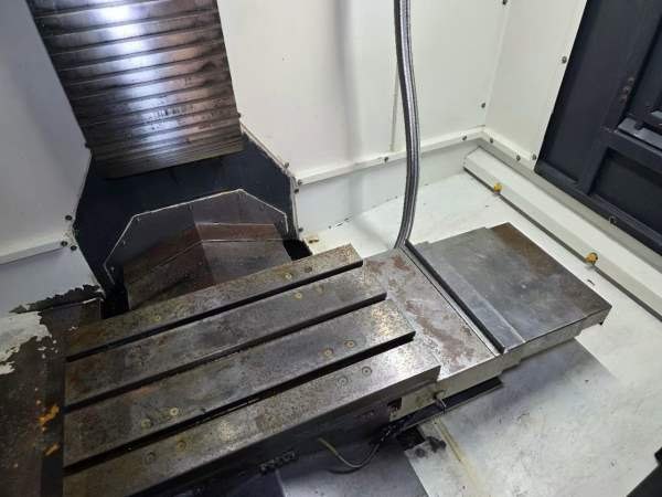 2018年出厂重庆威诺克650加工中心，三轴行程0，BT40主.