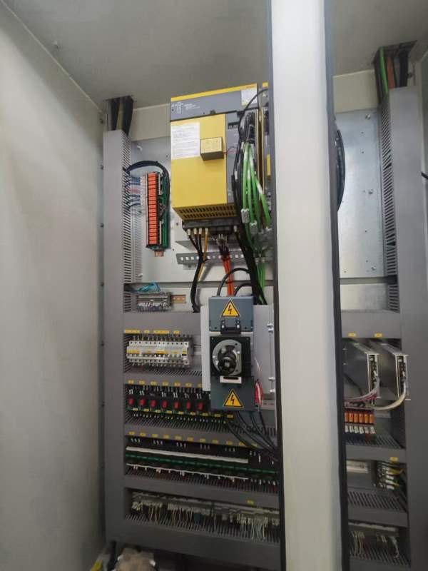 23年九成新国盛630卧加，仅用两千多小时，三轴银泰滚.