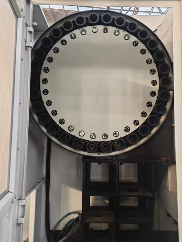 23年九成新国盛630卧加，仅用两千多小时，三轴银泰滚.