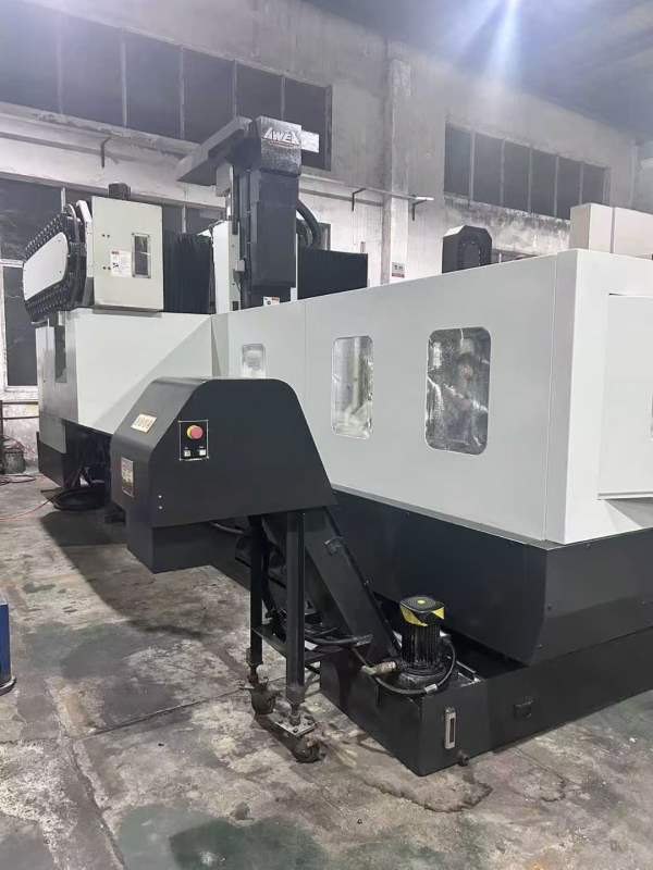 亚威3015已售一台，还剩一台台湾亚威NVP-3015龙门工加.