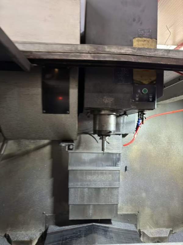 工厂在位出售台湾永进106A加工中心发那科MD系统， 三.