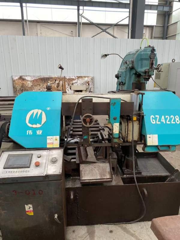 中捷3140万向摇臂钻44十字焊接机数控锯床