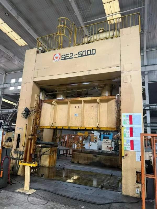 降价出售，宁波念初500吨落料压力机配宁波拓诚开卷，.