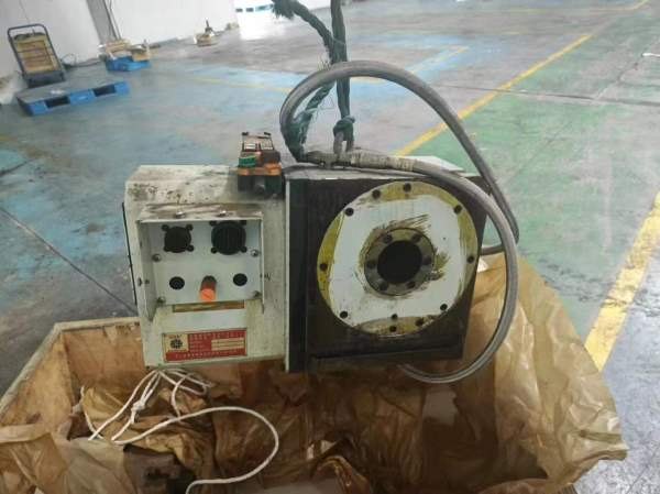 出售两套四轴、台湾恒望320四轴全套、台湾旭阳250四轴.