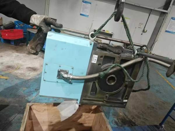 全新恒望320液压四轴一套，有需要的联系