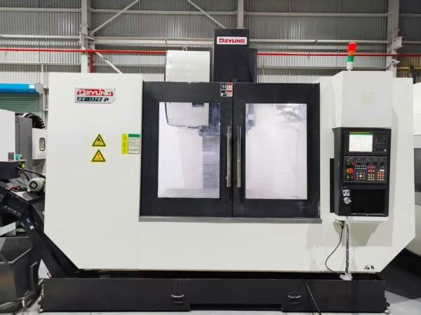 德扬1370重型加工中心2022年发那科OI-MFPlus系统BT50.