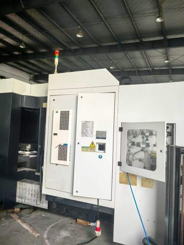 2018年苏州纽威500双工位卧加双工作台交换三轴滚柱导.