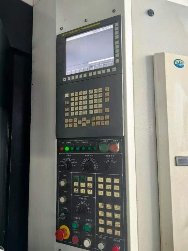 2018年苏州纽威500双工位卧加双工作台交换三轴滚柱导.