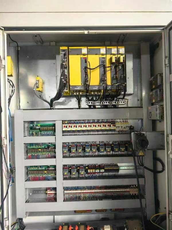 2018年苏州纽威500双工位卧加双工作台交换三轴滚柱导.