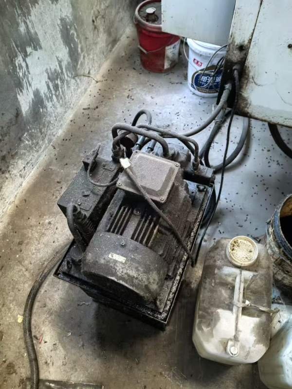 工期已到，便宜处理，青海一机XH755G/2单工位卧式加工.