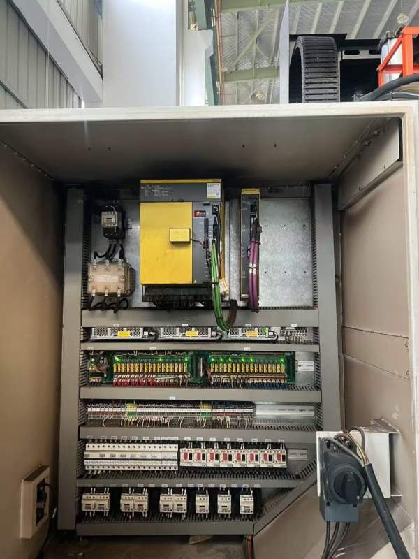 德阳1265加工中心，三轴行程X/Y/Z行程：1250/650/600m.