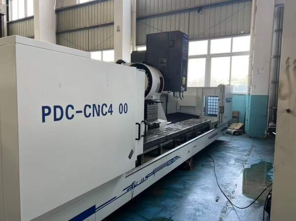 刚刚到货同款3台，23年普拉迪4500型材机，Bt40主轴120.