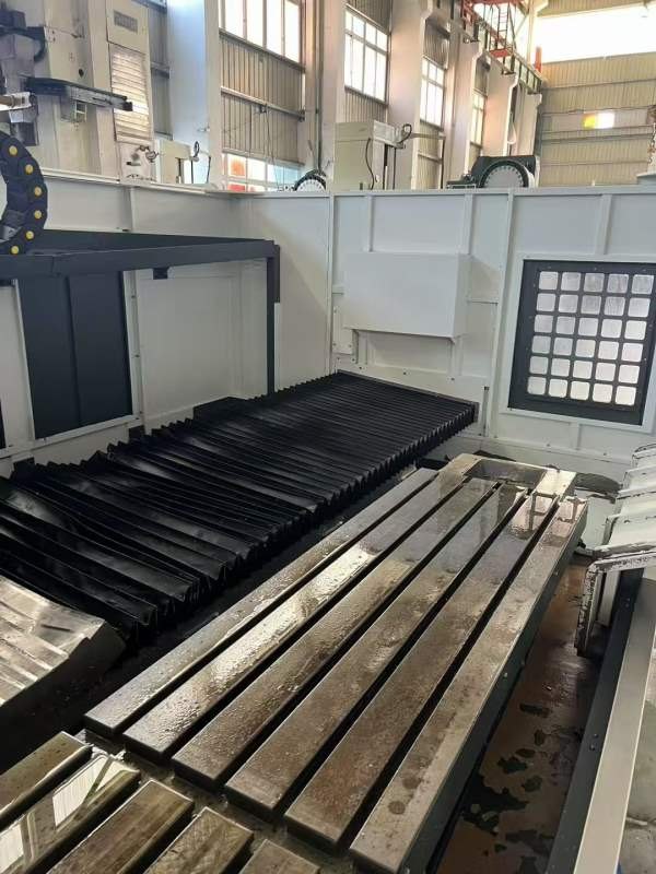 刚刚到货同款3台，23年普拉迪4500型材机，Bt40主轴120.