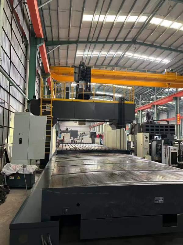 新定海天GNU3680重型龙门加工中心，工作台3米8米，门.