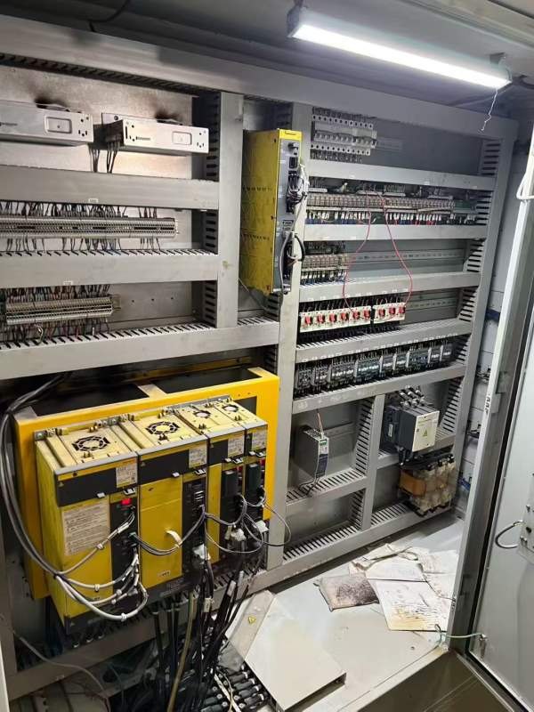 新定海天GNU3680重型龙门加工中心，工作台3米8米，门.