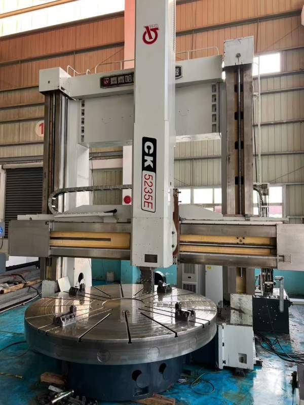 齐一3.5米原装数控立车西门子828系统Z轴行程1500mm，Y.