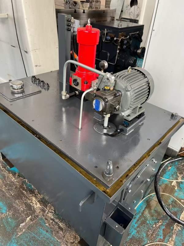 齐一3.5米原装数控立车西门子828系统Z轴行程1500mm，Y.