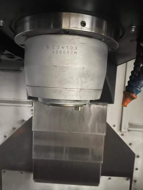 刚刚拿下同款4台友佳1000A立加、Bt50主轴、带台湾谭兴.