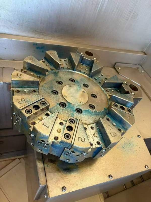 刚到一台江苏德尚kc-50数控斜轨车床，三菱E80系统，8.