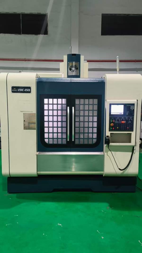 保银850L数控铣，两线一硬，M80系统，带油冷机，可加.