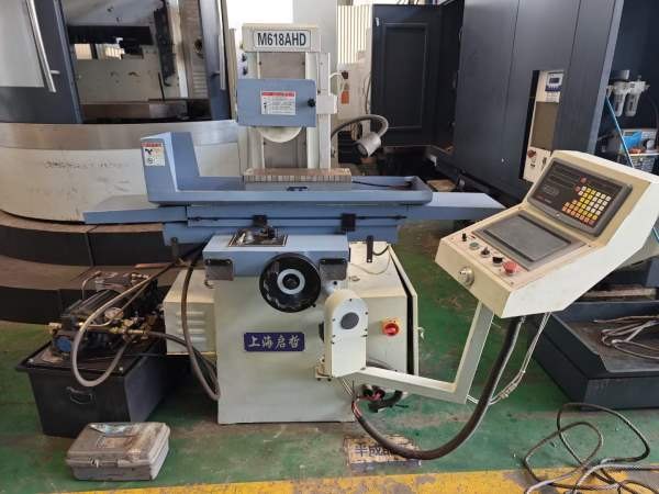 准新机:上海启哲618数控磨床，低价