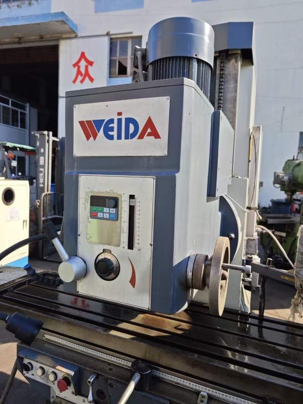 精品威达XA7140床身铣床，低价