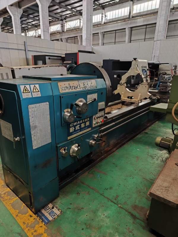 精品星火CWA61855米车床，导轨如镜面