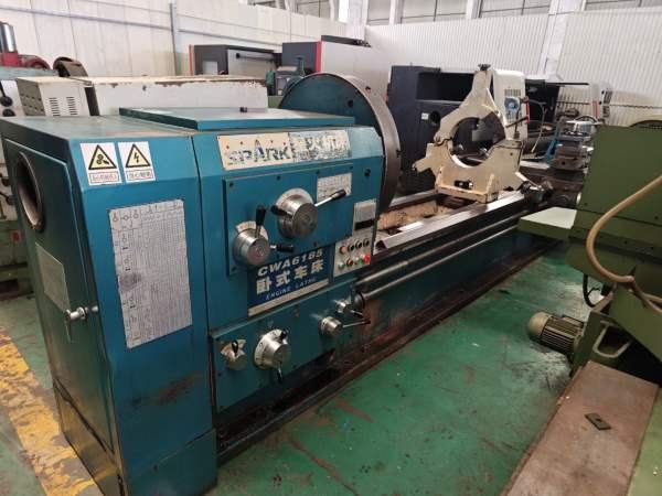 精品星火CWA61855米车床，导轨如镜面