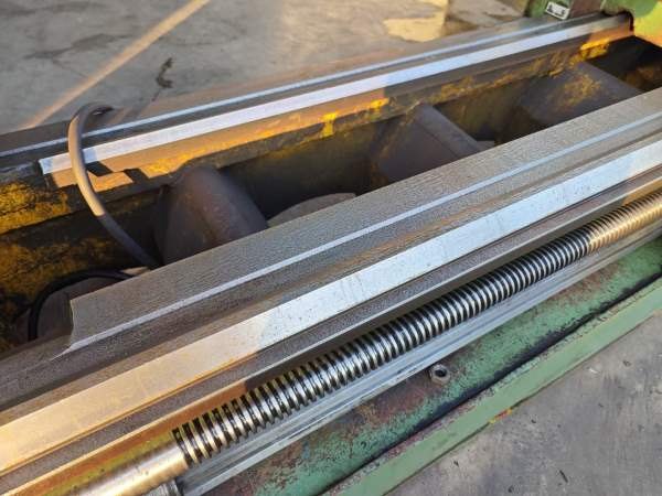 精品2019年江西四机cW6180B6米车床