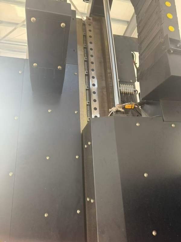 台群1220龙门加工中心2米龙门三轴滚柱线轨发那科0i-MF.