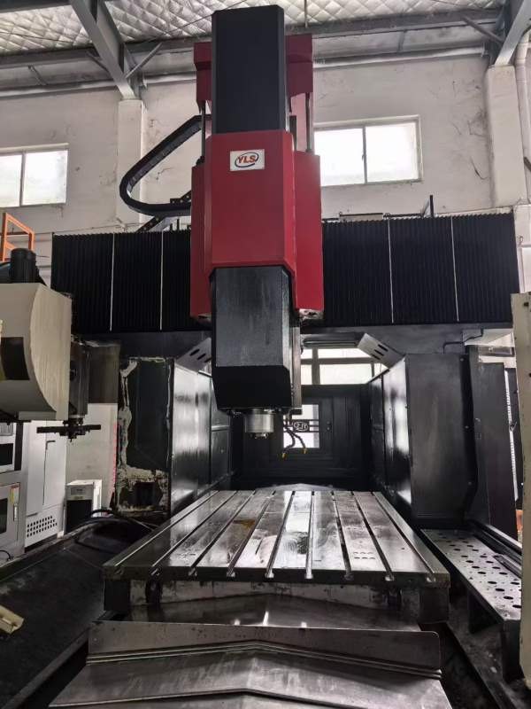 江苏力雅士2518门龙加工中心线两一硬重型光机菱三M80A.