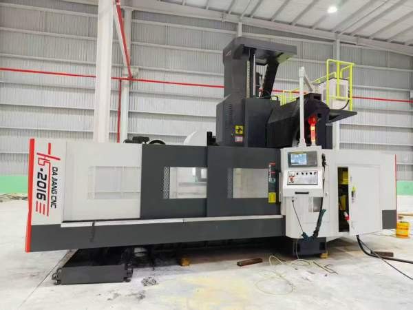 买下一台2016龙门加工中心