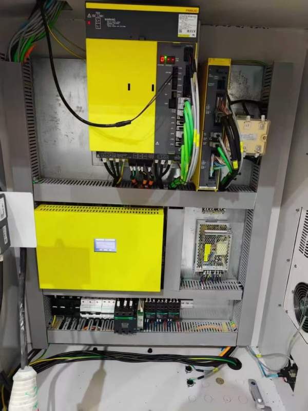 买下一台2016龙门加工中心