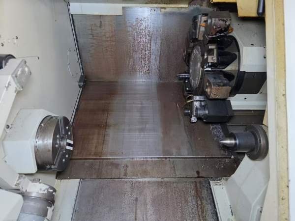 马扎克200ML，车铣，安装少用，9成新，带四个动力头，.